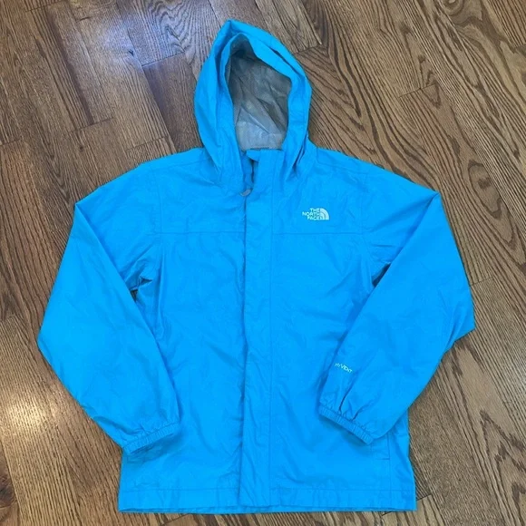 Girl’s The North Face Lightweight Windbreaker/Rain Coat. Size Large 14/16.
